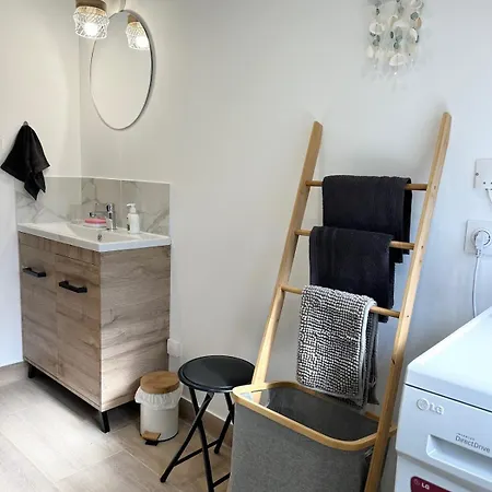 Les Tulipes - T3 Renove Avec Parking, Terrasse Et Climatisation *