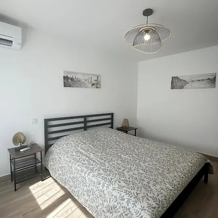 Apartment Les Tulipes - T3 Renove Avec Parking, Terrasse Et Climatisation Canet-en-Roussillon