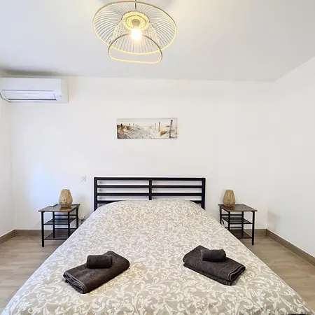 Les Tulipes - T3 Renove Avec Parking, Terrasse Et Climatisation 公寓